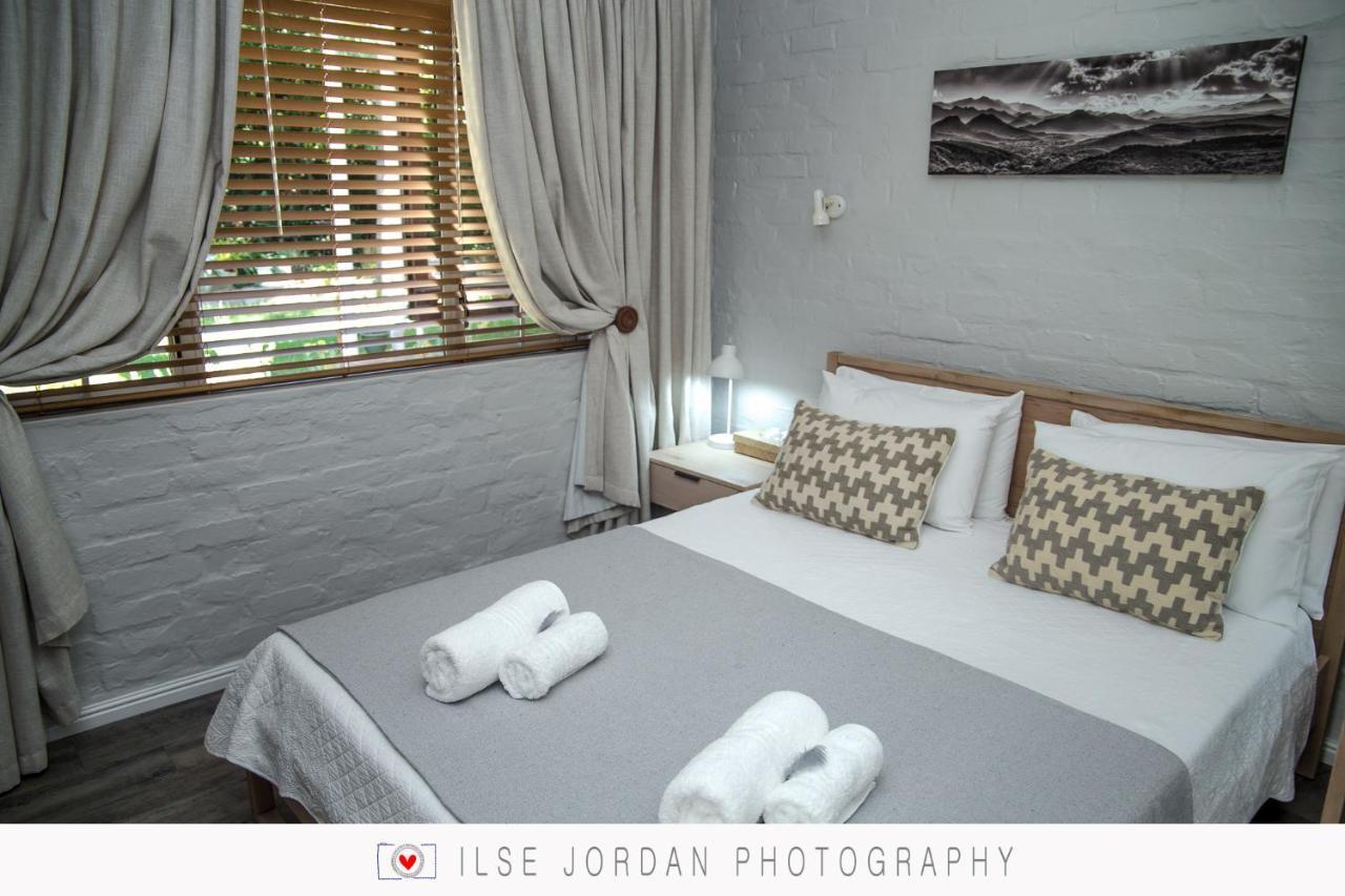 Raw Karoo Guest House Oudtshoorn Exteriér fotografie