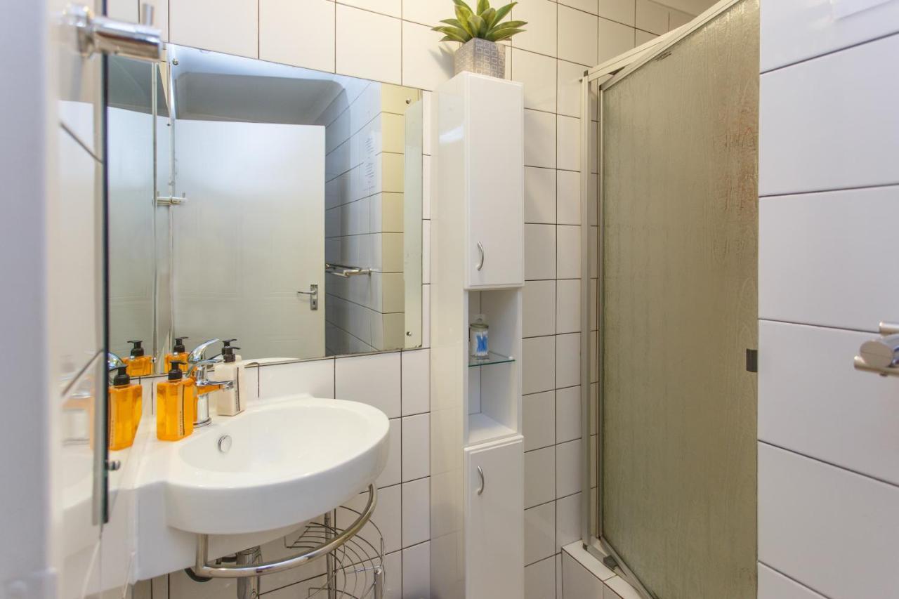 Raw Karoo Guest House Oudtshoorn Pokoj fotografie